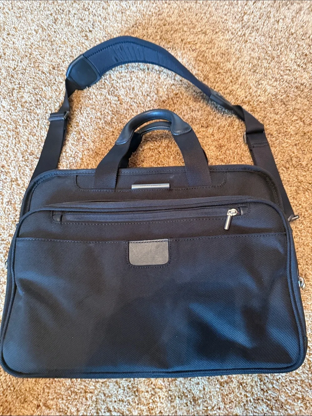 Briggs & Riley Black Laptop Briefcase with Padded Shoulder Strap